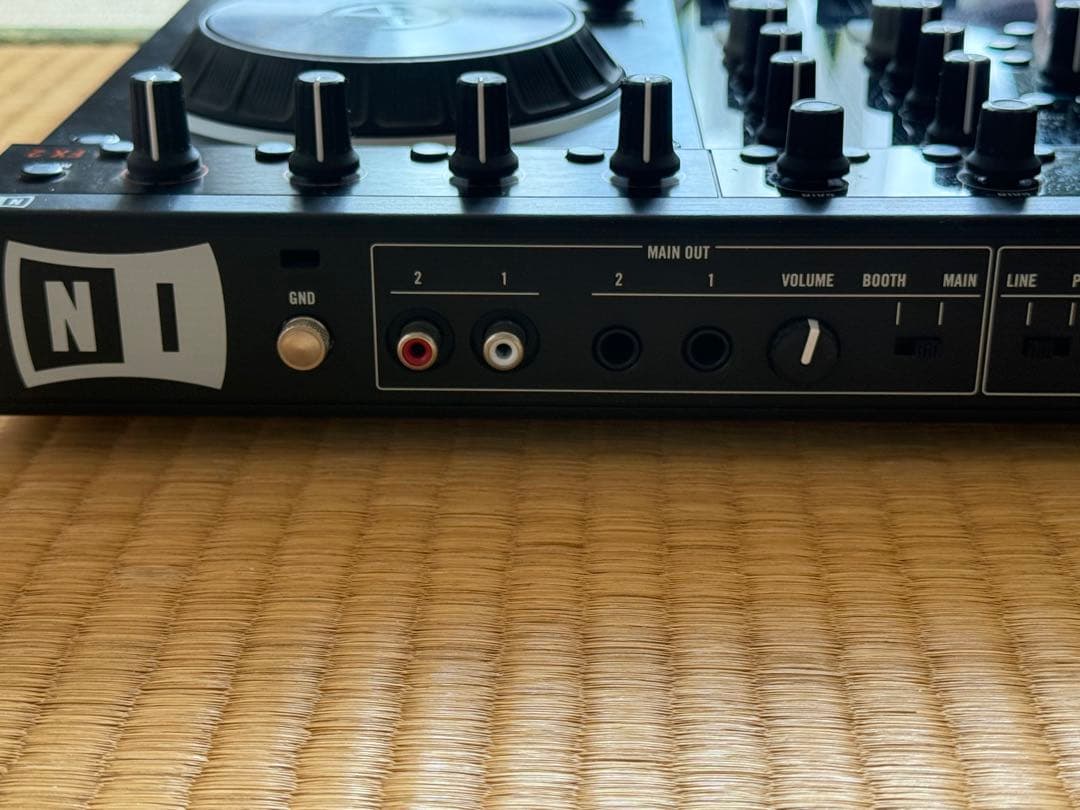 美品訳ありTRAKTOR KONTROL S4 MK2 DJコントローラー