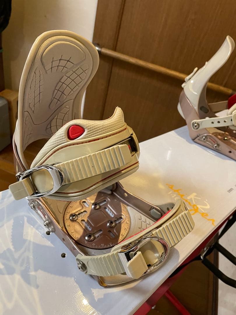 K2 レディス スノーボード146 cm + BIN(S) 美品