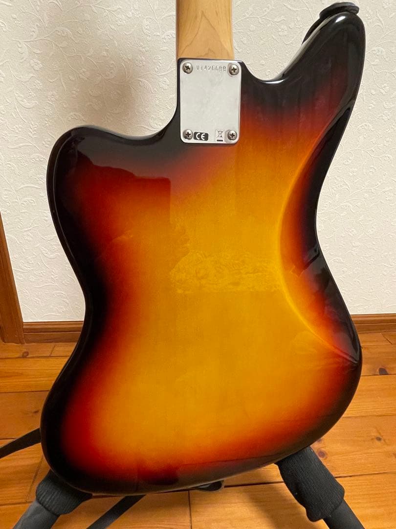 ギター FenderUSA AmericanVintage 65 Jaguar 3TSB