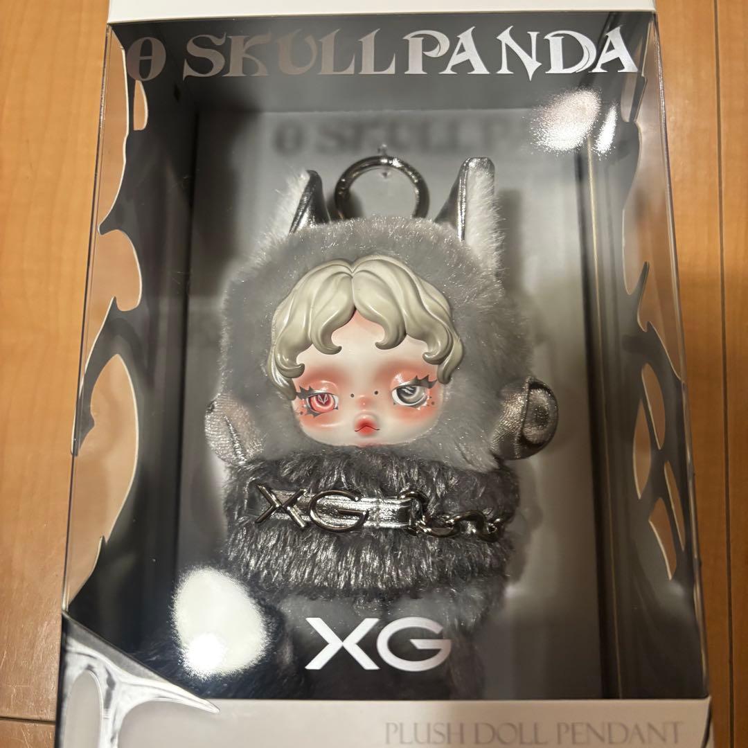 SKULLPANDA × XG ぬいぐるみペンダント スカルパンダ