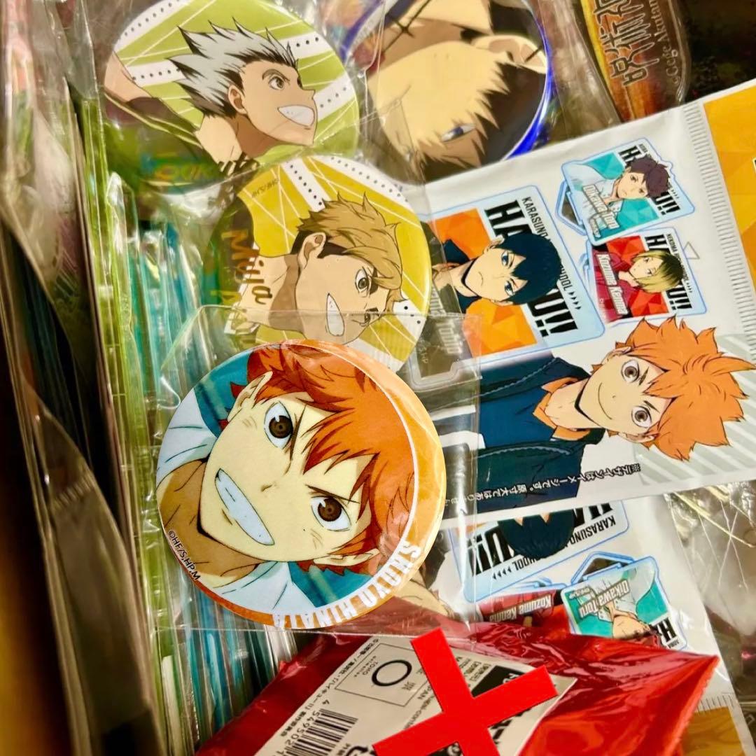 アニメ 漫画 グッズ まとめ売り ワンピース 呪術廻戦 ヒロアカ ハイキュー 等