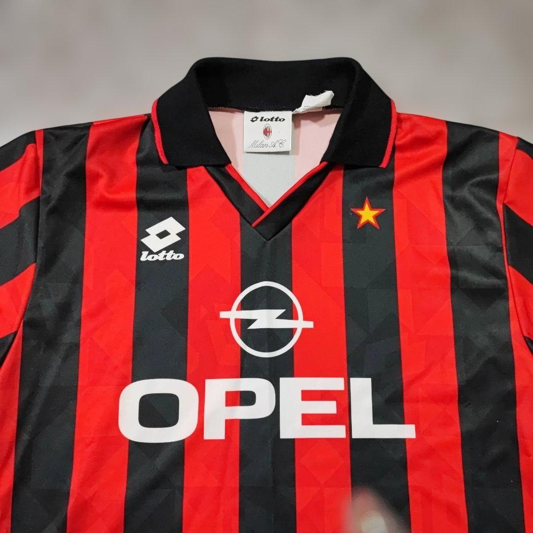 ACミラン Lotto サッカーシャツ 赤黒 ストライプ OPAL