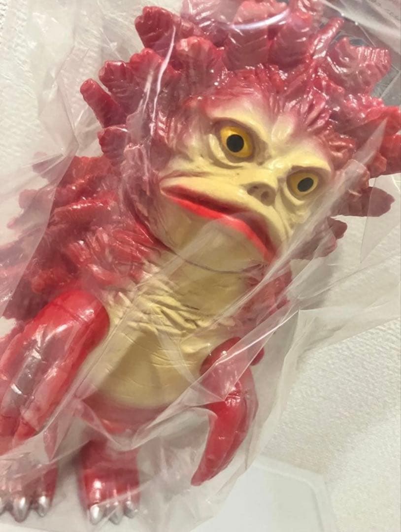 マルサン ピグモン350（昭和ガラモン3期Ver.）ウルトラマンに登場