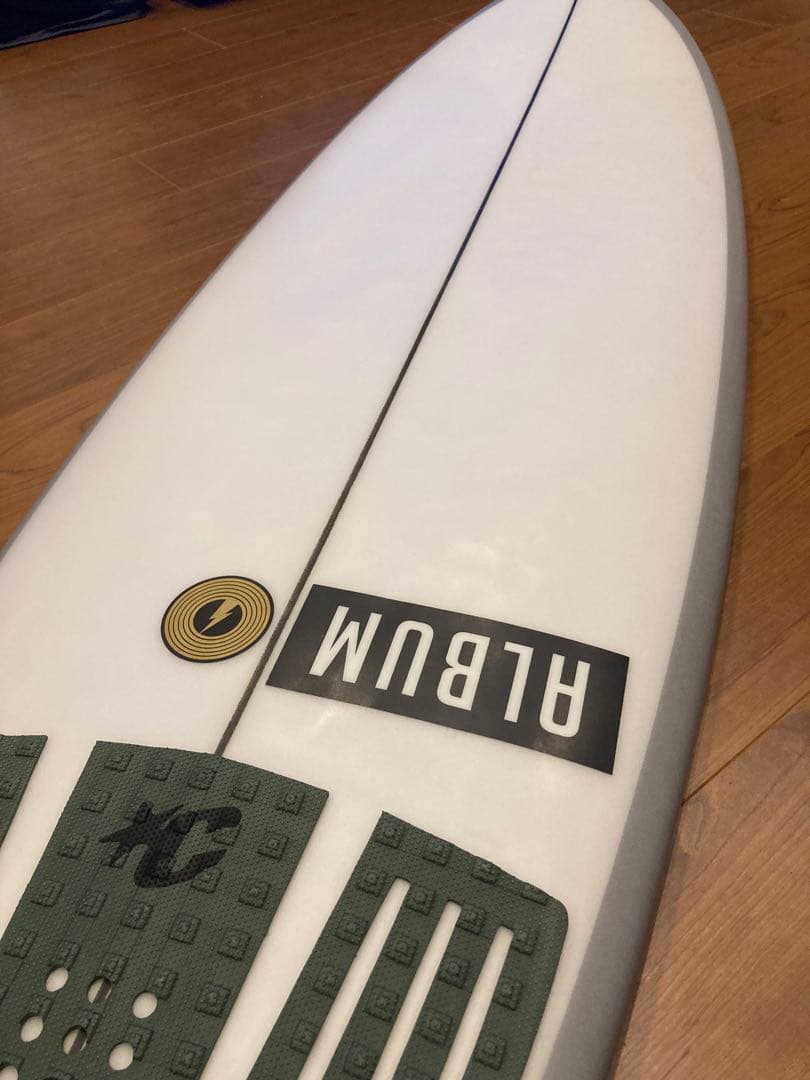 ALBUMアルバムサーフボード美品5'5\"SaberToothテイクオフ激速