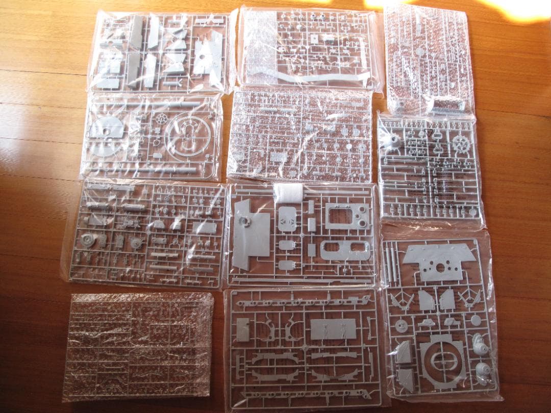 プラモデル 1/16 ドイツ陸軍中戦車 パンサーG後期型 内部構造キット