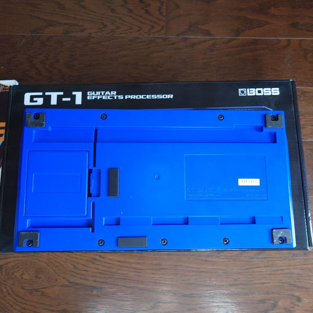 BOSS GT-1 ギターエフェクター　教科書付き