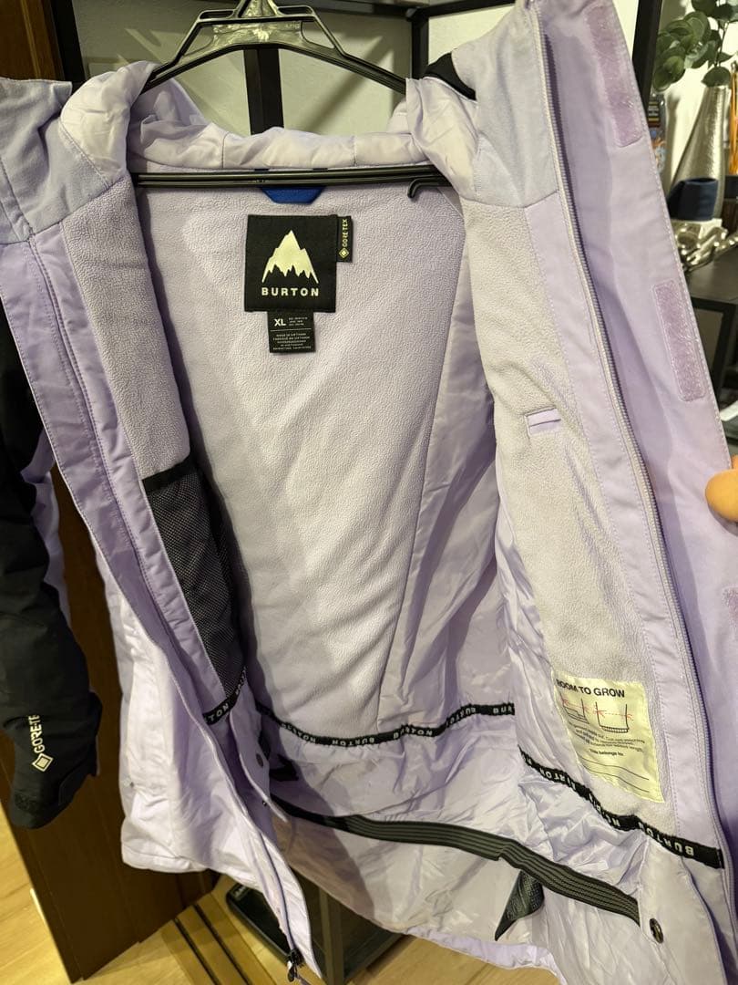 BURTONスノーボードウェアGORE-TEXジャケットXL(157-165cm