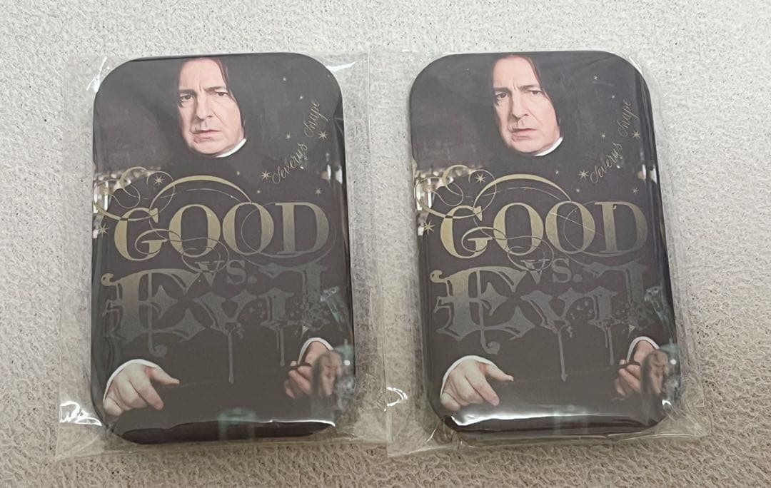 【即購入可】ハリーポッター スクエア缶バッジ スネイプ