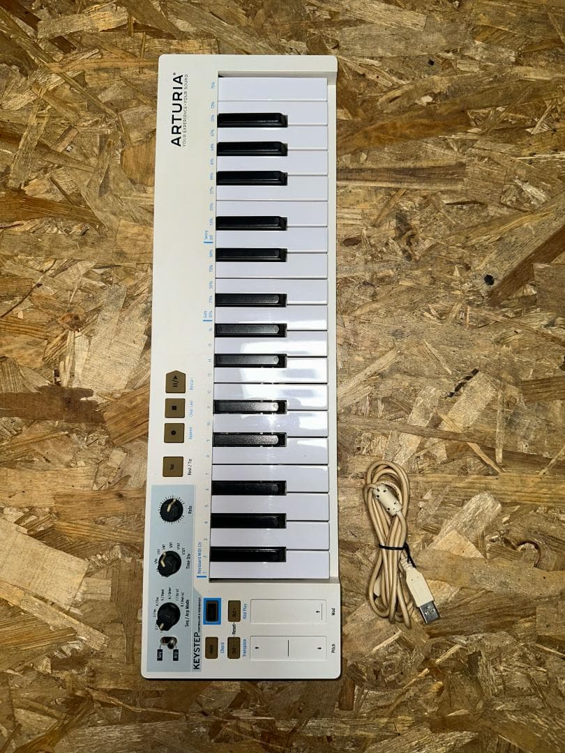 ARTURIA KEYSTEP 32鍵 MIDIキーボード