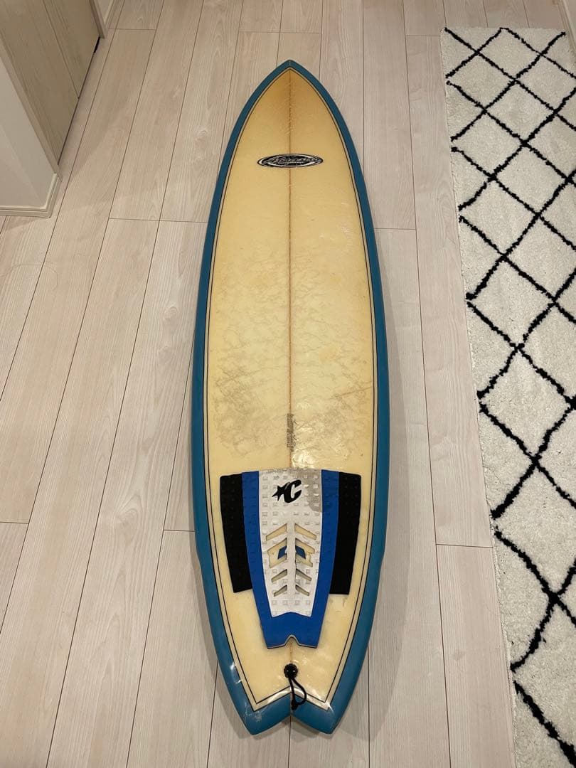 veinz　湘南6'6ftサーフボードミッドレングスショートファンボード