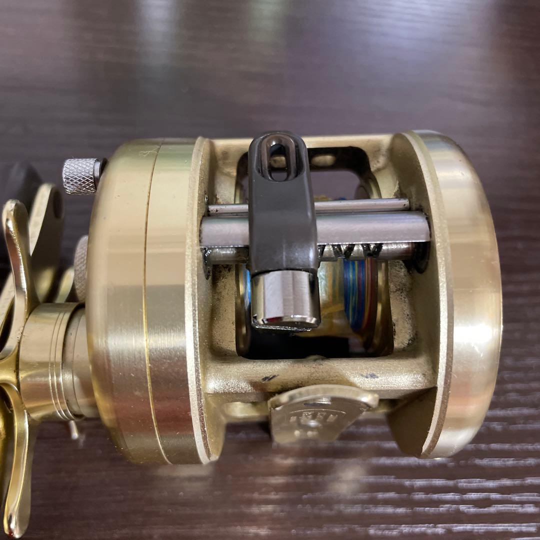 CALCUTTA 101XT シマノ カルカッタ ブラックバス