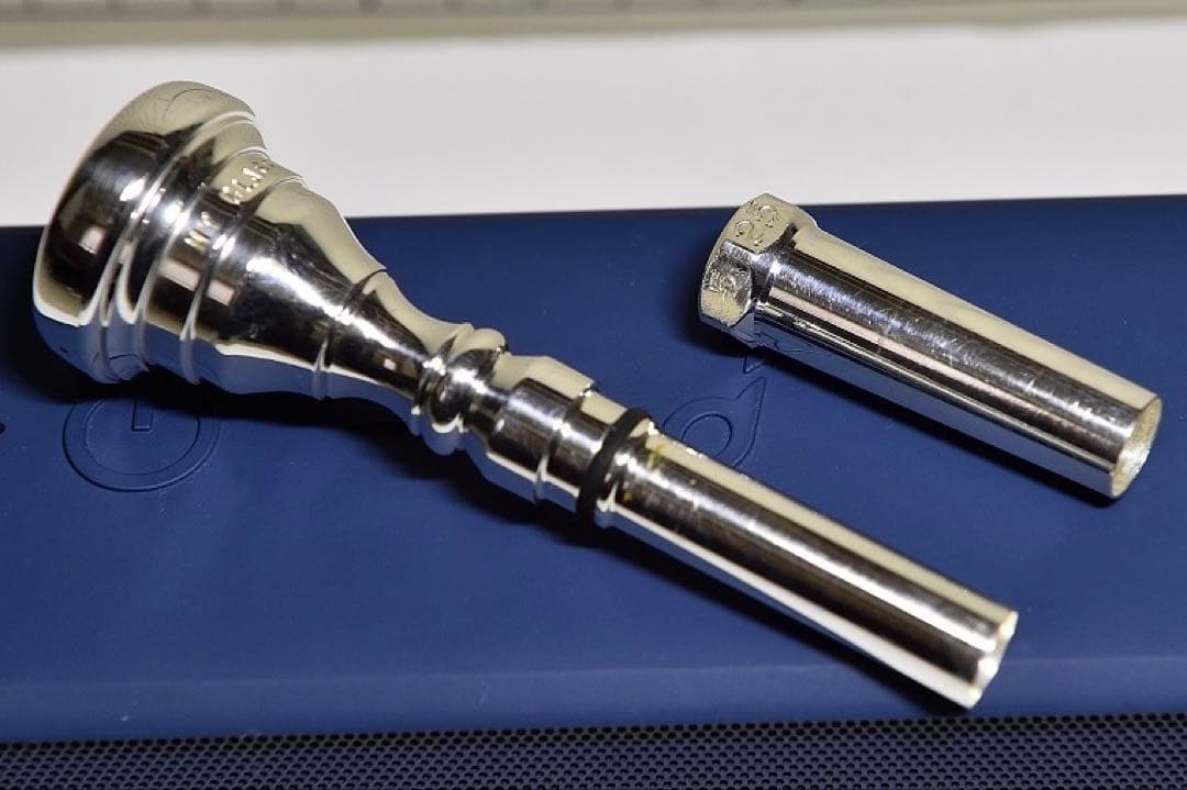 トランペットマウスピース　 ニューヨーククラシック3M ボブリーブススリーブ付き