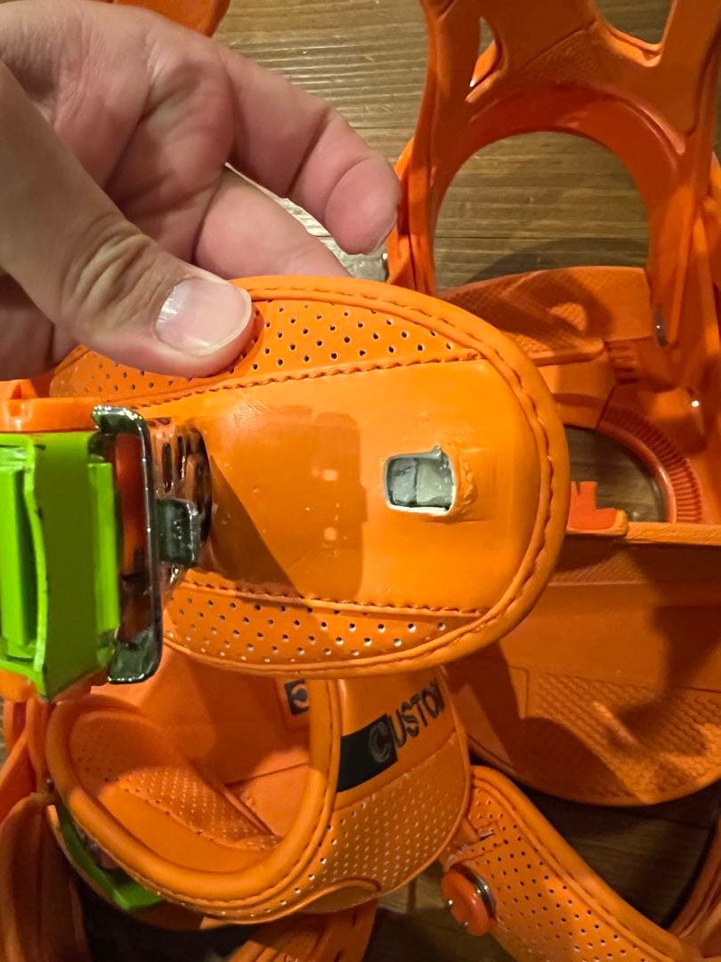【訳あり】Burton CUSTOM ビンディング　M オレンジ
