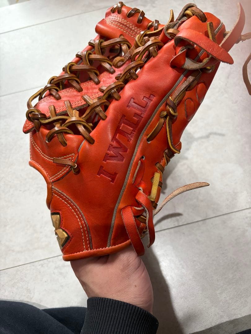 アンダーアーマー硬式グローブ　柳田モデル　RED