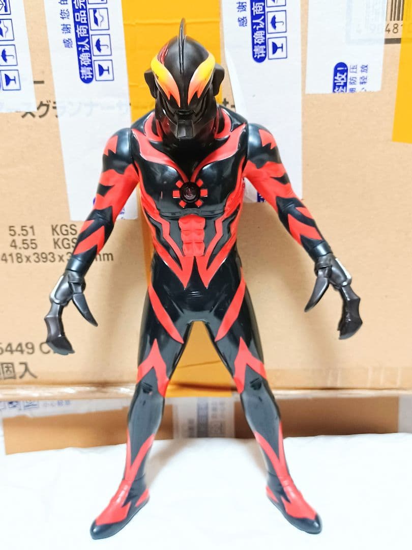 サウンドフィギュア　カイザーべリアル　28cm　サウンドフィギュア　ウルトラマン