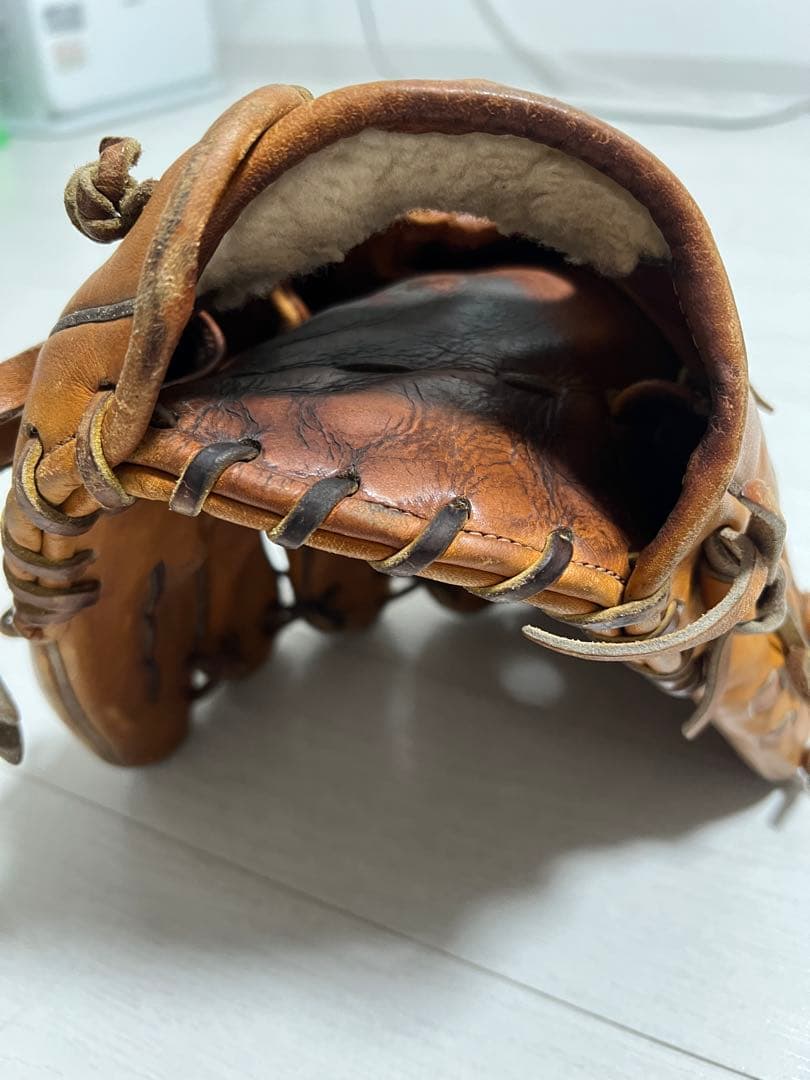 Under Armour 硬式グローブ ブラウン