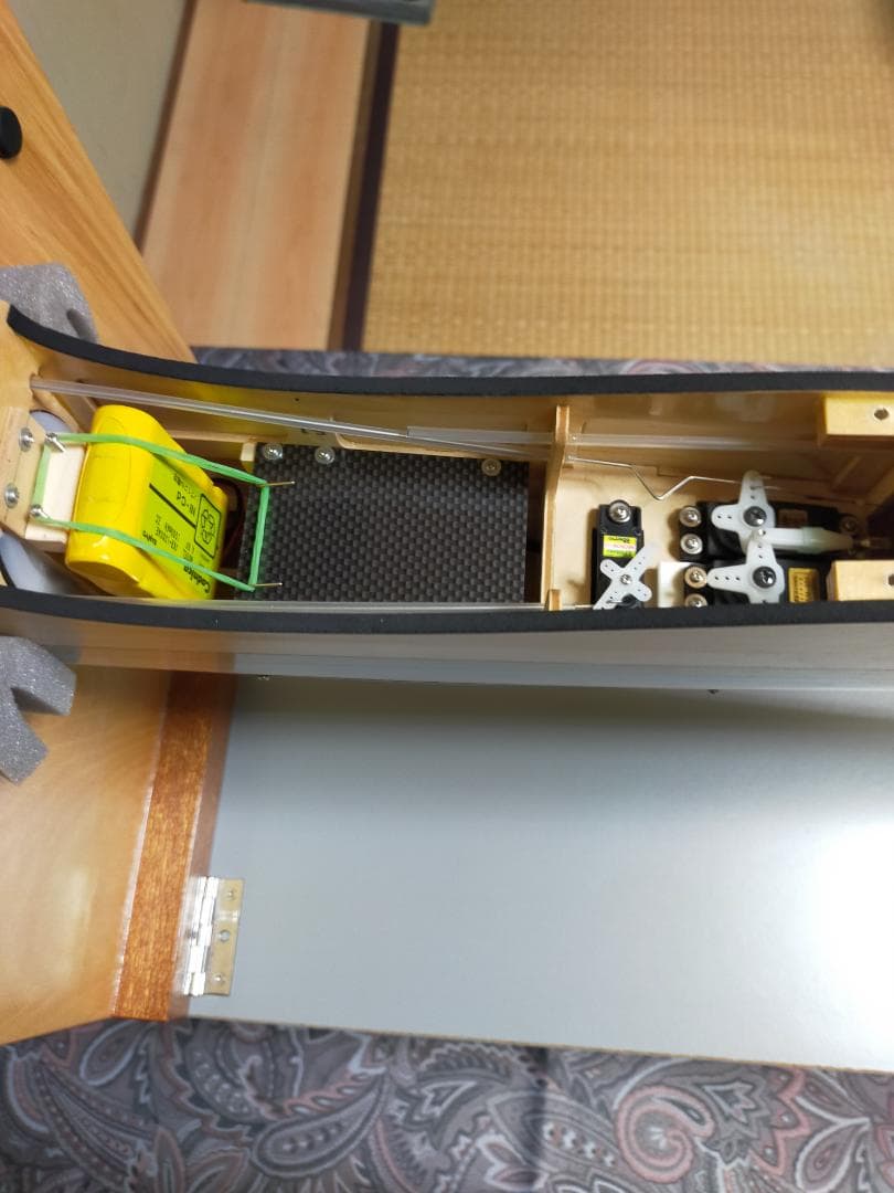 ヨシオカ・アラジン　　　　　　　　　　　　　　　　　【絹張り完成機・未使用】