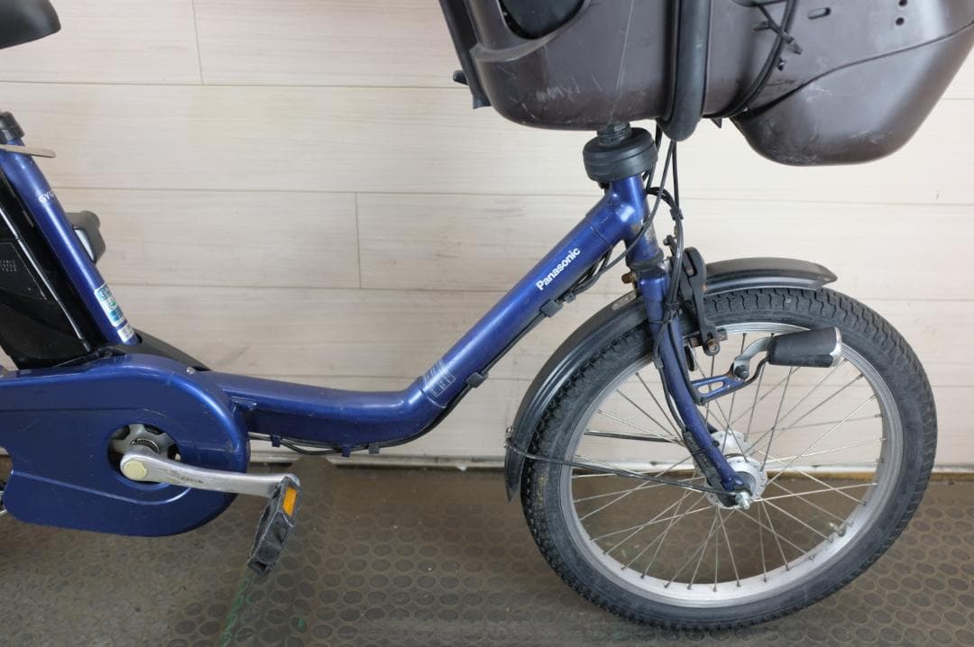 こ*ゅ様 パナソニック ギュット　　20インチ　3段　8.9Ah（5点灯）充電器