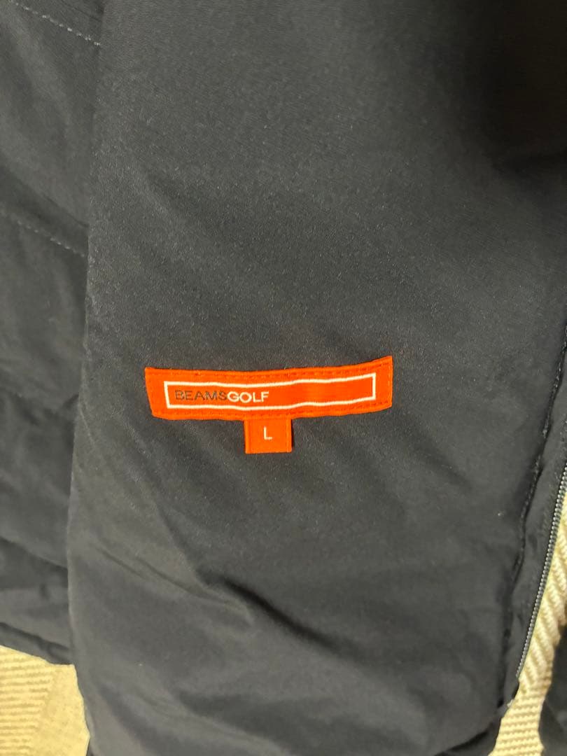 美品新品同様BEAMS GOLF オレンジレーベル　フード付中綿ダウンジャケット