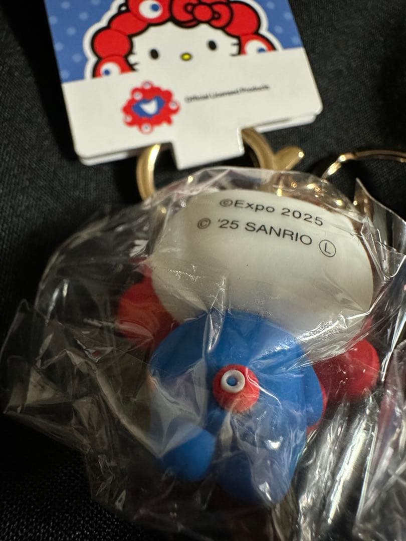 万博　ミャクミャク　キティ　立体　マスコット　キーホルダー　ストラップ　シリコン