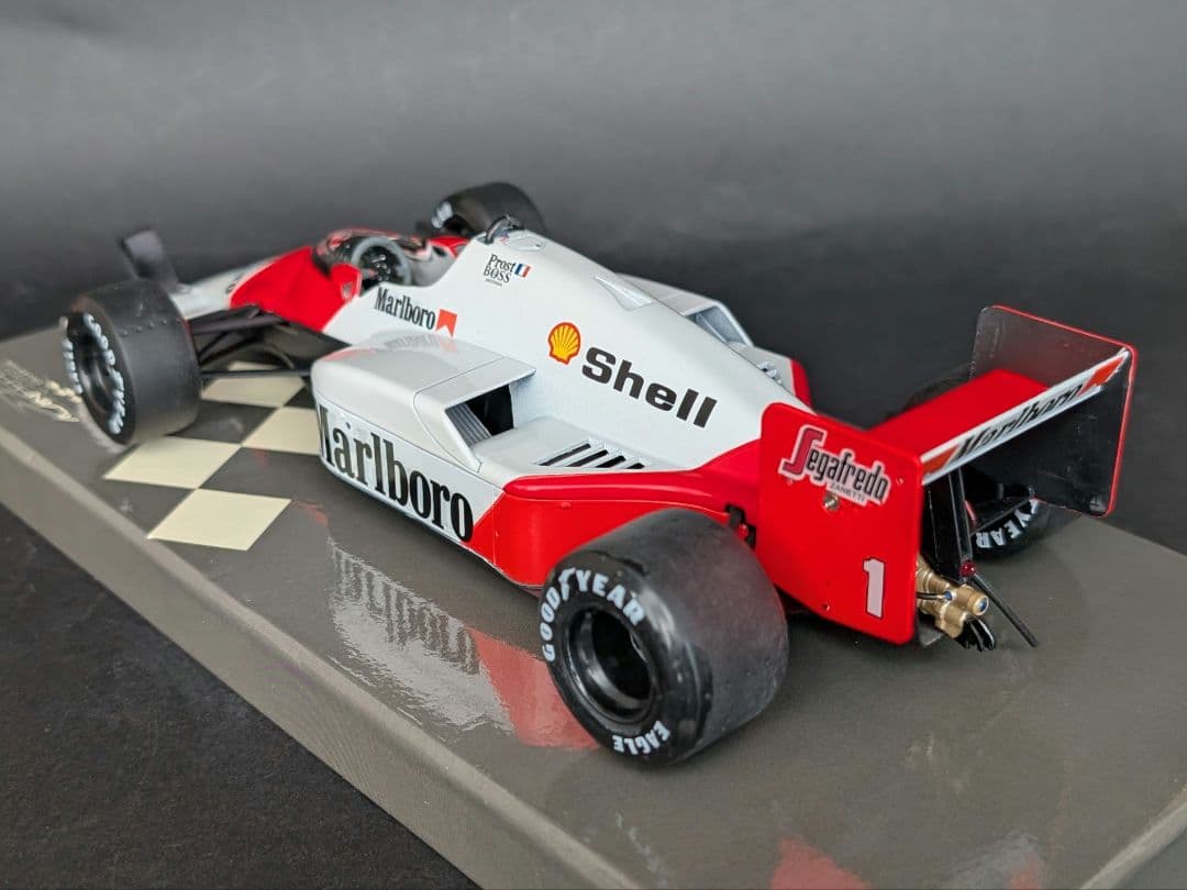 SOLIDO 1/18 マクラーレン F1 MP4/2C 1986 A.プロスト