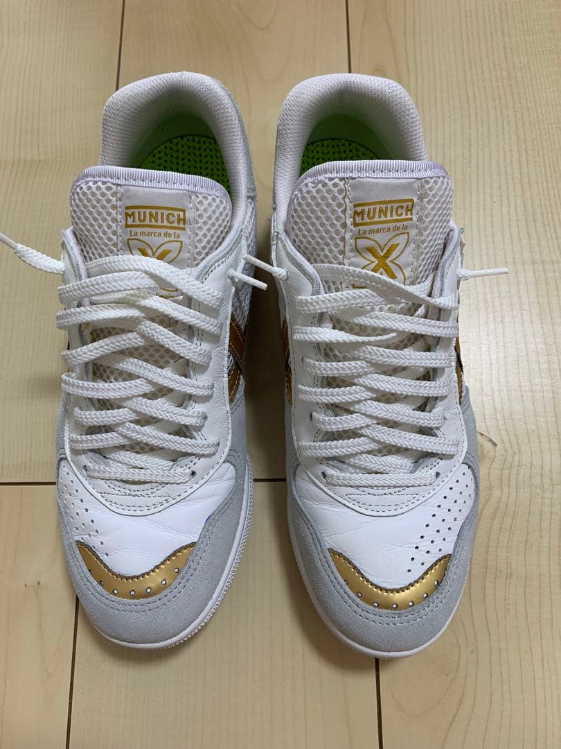 【値下げ】MUNICH CONTINENTAL フットサルシューズ