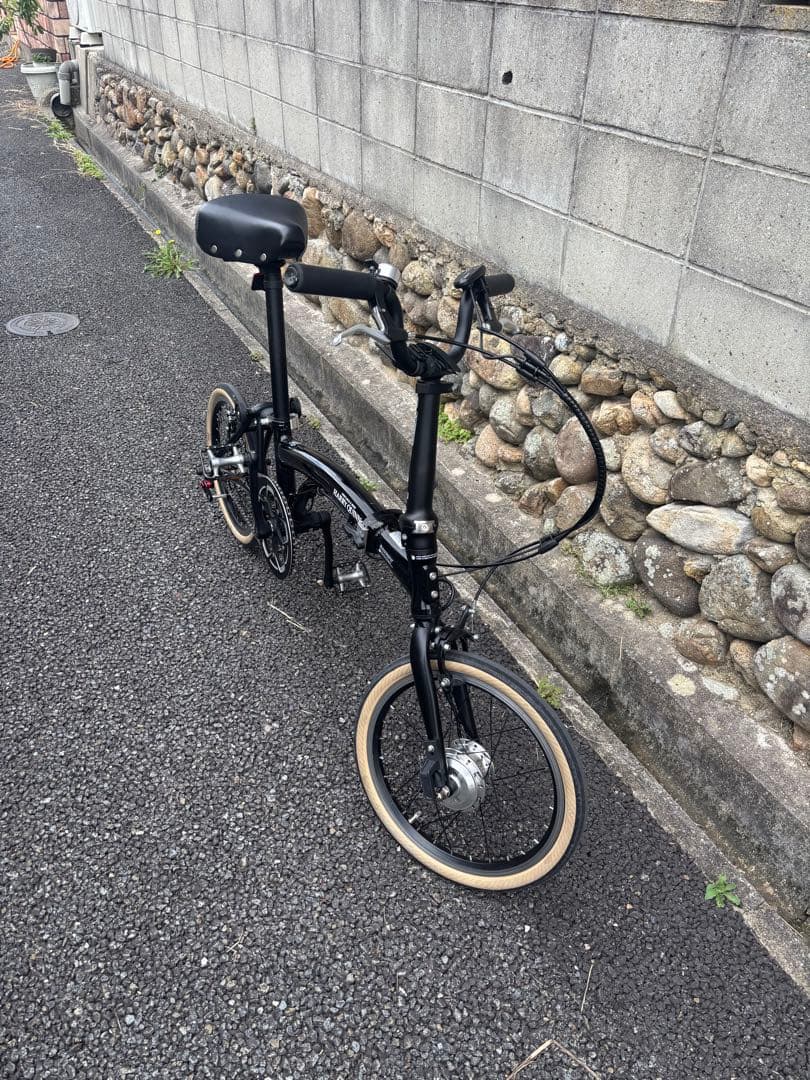 Harry Quinn PORTABLE E-BIKE ハーリークイーン