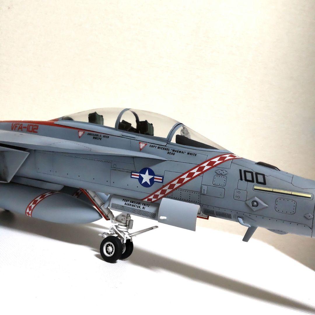戦闘機プラモデル完成品ハセガワ1/48F-18スーパーホーネット