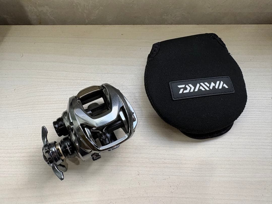 ★☆ダイワ　スティーズ　リミテッド　SV TW 1000 7.1 ボディ　超美品