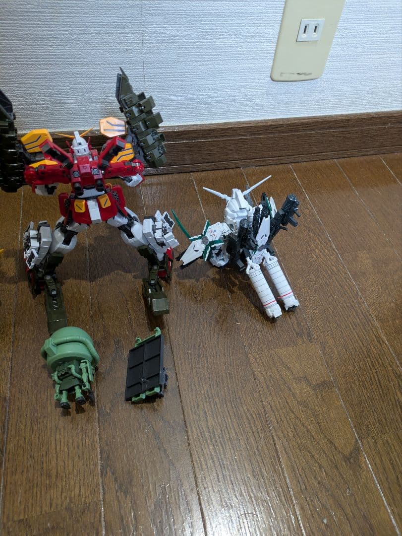 プラモデル ガンダム　ガンプラ 　ジャンク　武器　完成品　まとめ売り