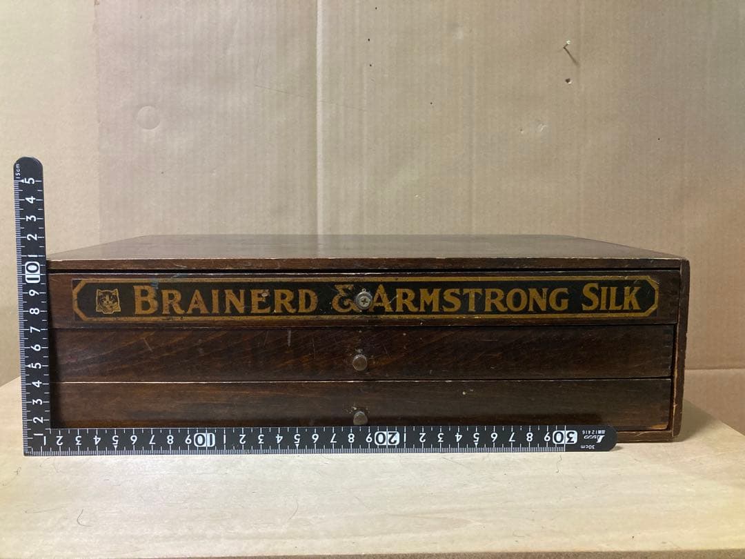 ビンテージ　猫のスプールキャビネット　什器　糸ケース