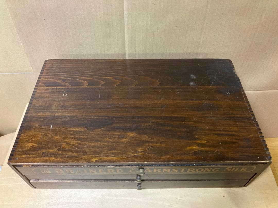 ビンテージ　猫のスプールキャビネット　什器　糸ケース