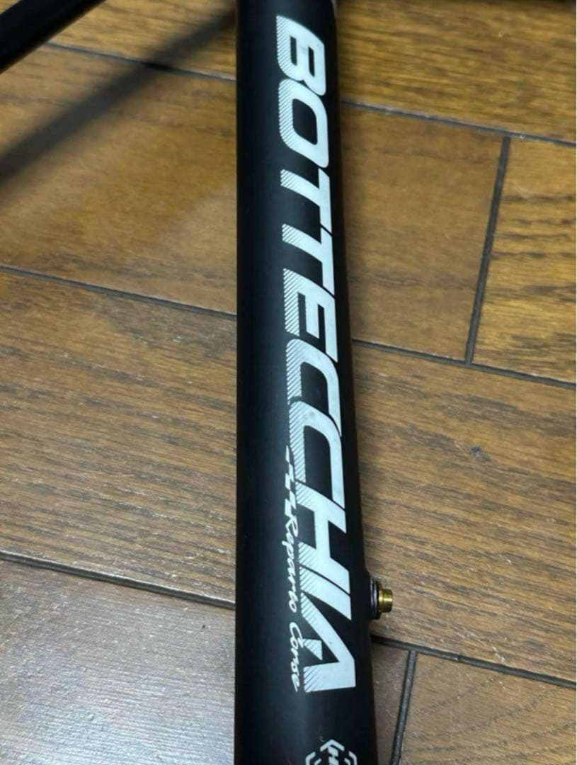 ボッテキア カーボン フレームセット ロードバイク Deda シートポスト