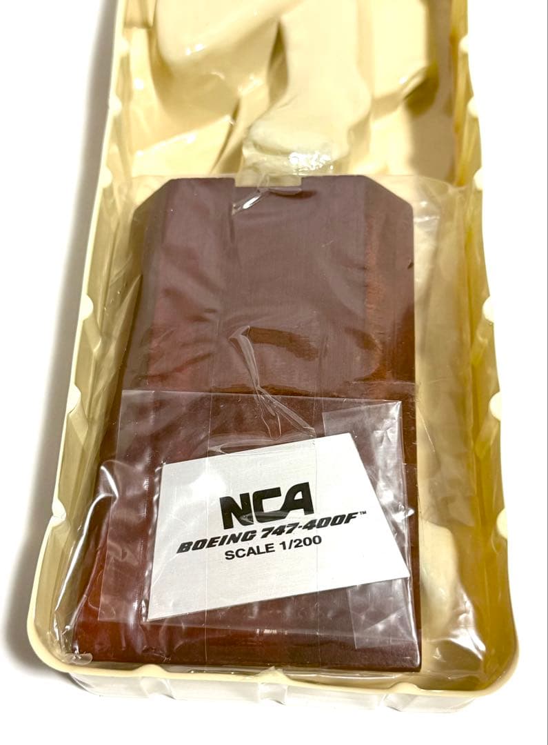 航空機・ヘリコプター hogan 1/200 B747-400F NCA JA01KZ