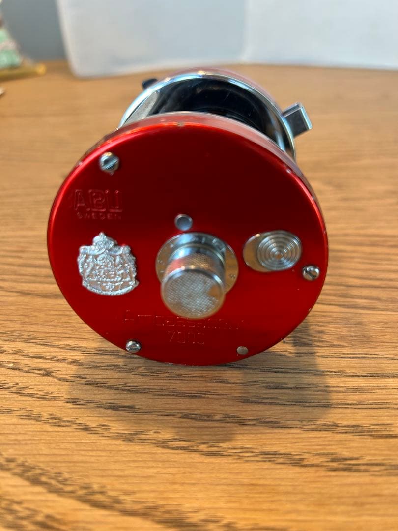 ABU ambassadeur 7000 レッド