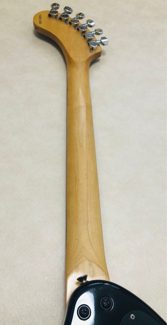 【美品】ZO-3 芸達者 ブラック アンプ内蔵ミニギター 専用ケース付 アーム付