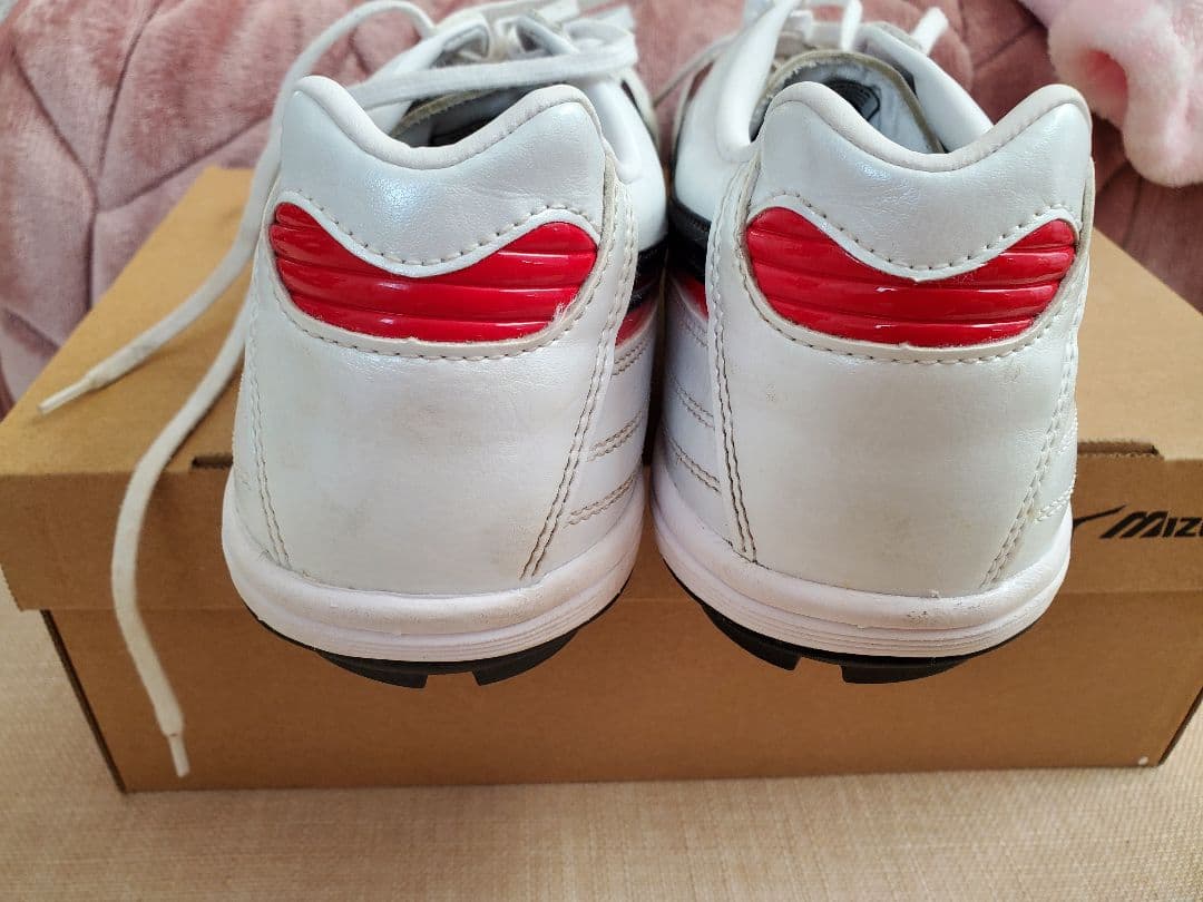 ミズノ　モレリアTF フットサルシューズ