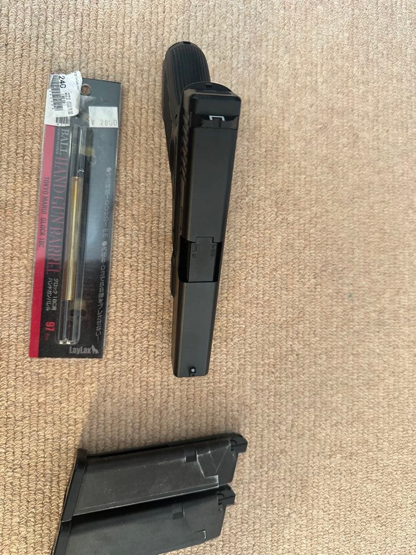 Glock17 gen.4 カスタムバレル付き