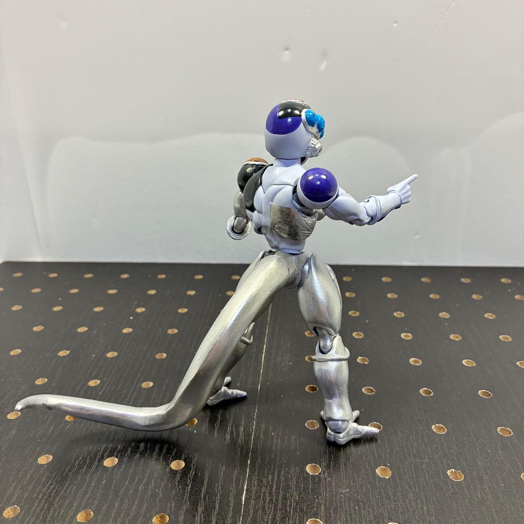 ドラゴンボール　フリーザ　プラモデル　ジャンク