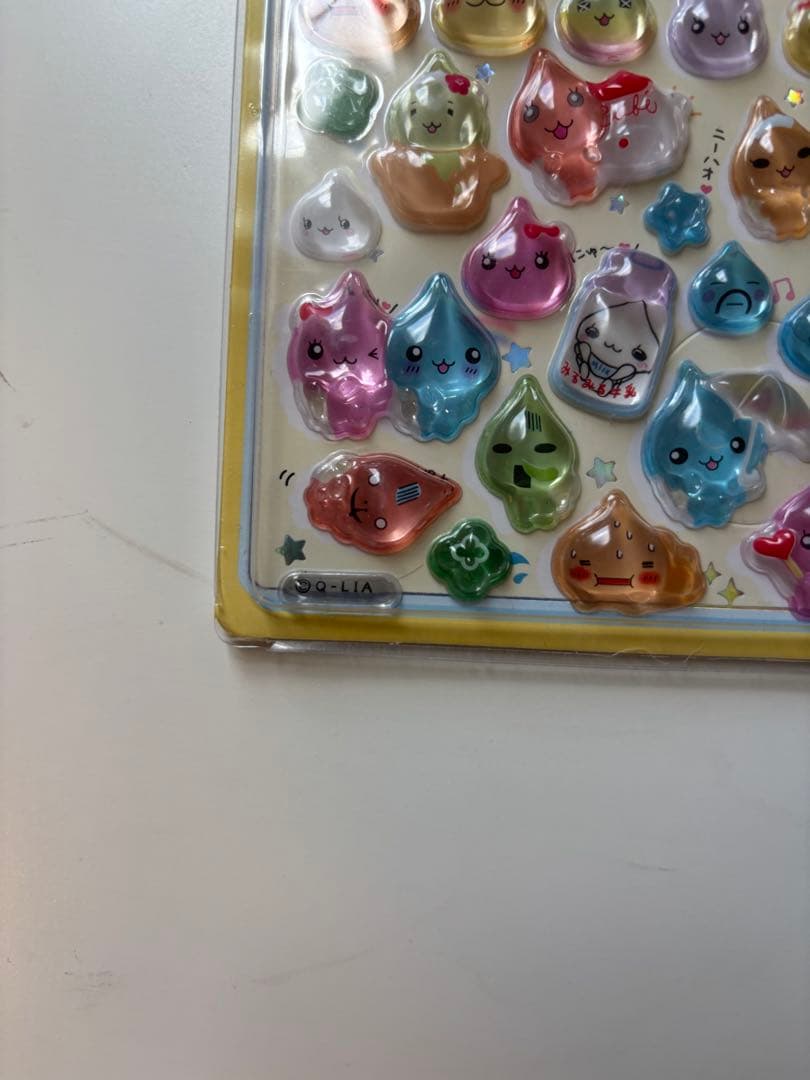 ボンボンドロップシールしずくちゃん