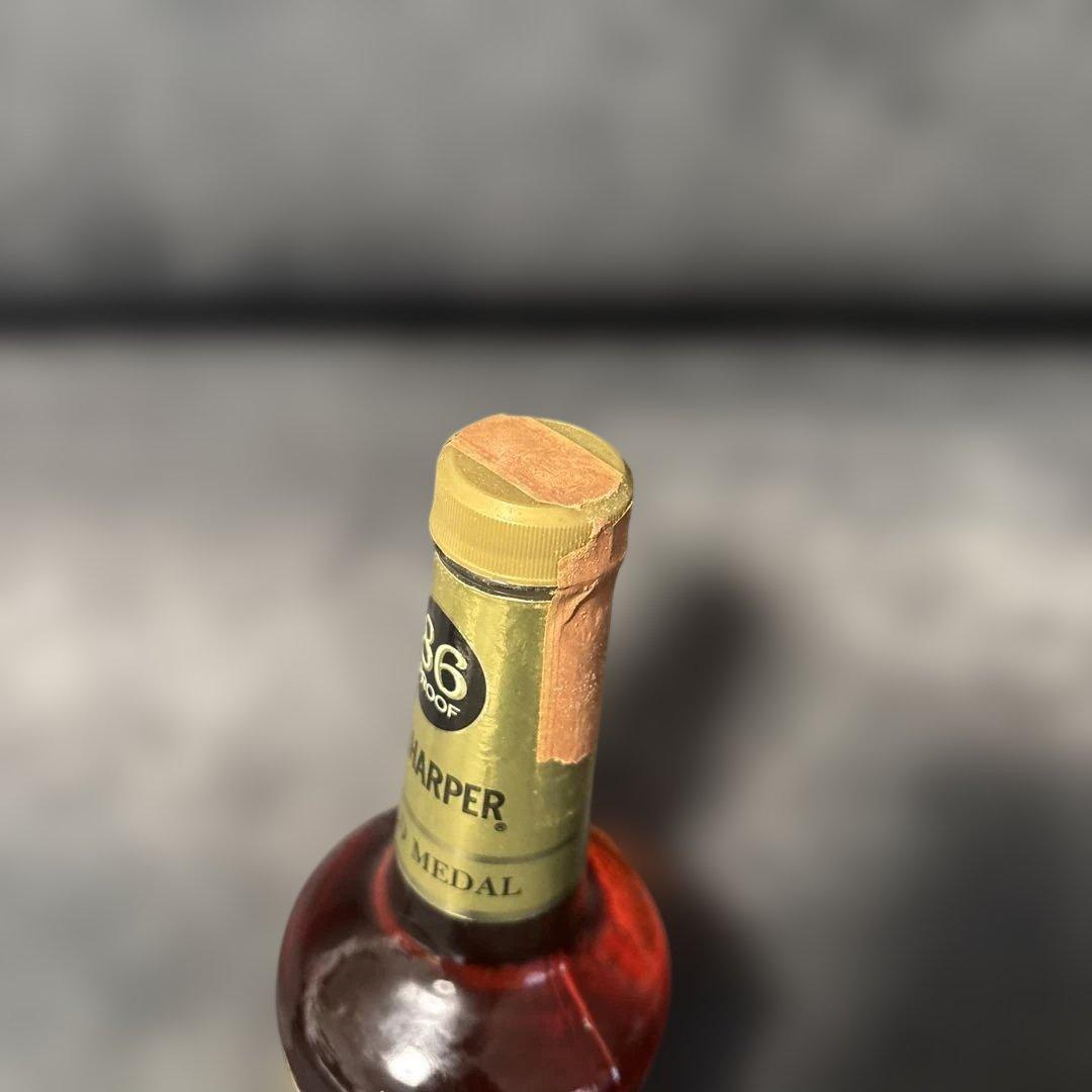 I.W. ハーパー　ゴールドメダル バーボンウイスキー　特級