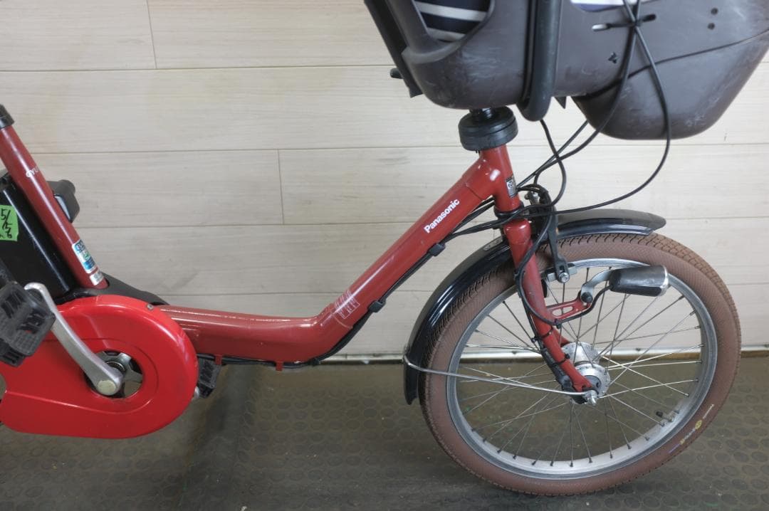 良品新基準パナ　 ギュット　20インチ　3段　6.6Ah（5点灯）充電器あり