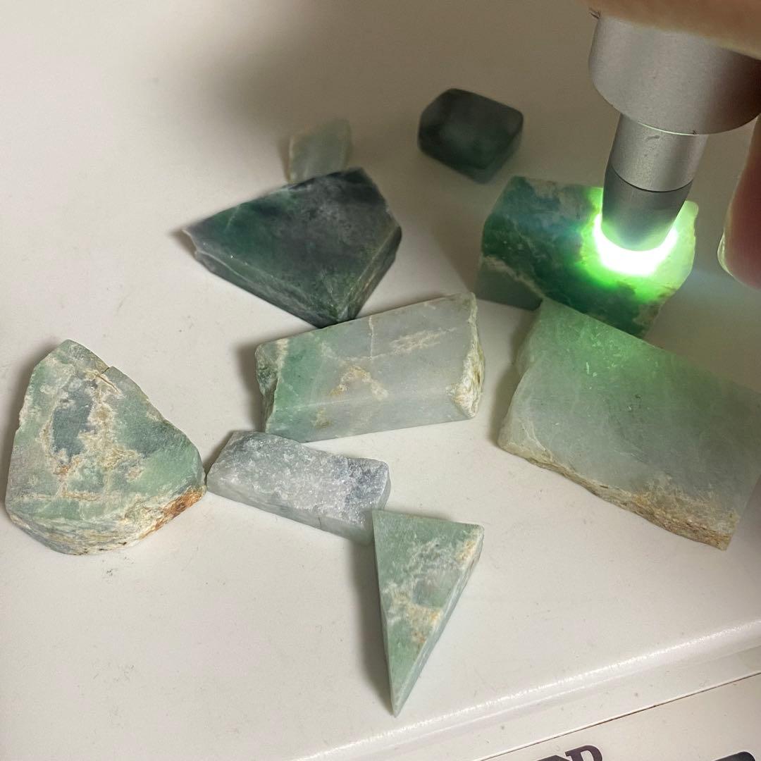 糸魚川翡翠　大量4.5〜kgセット　処分価格