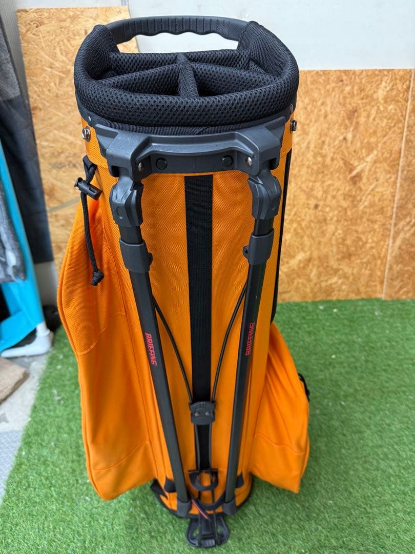 『美品』ブリーフィング　キャディバッグ オレンジ