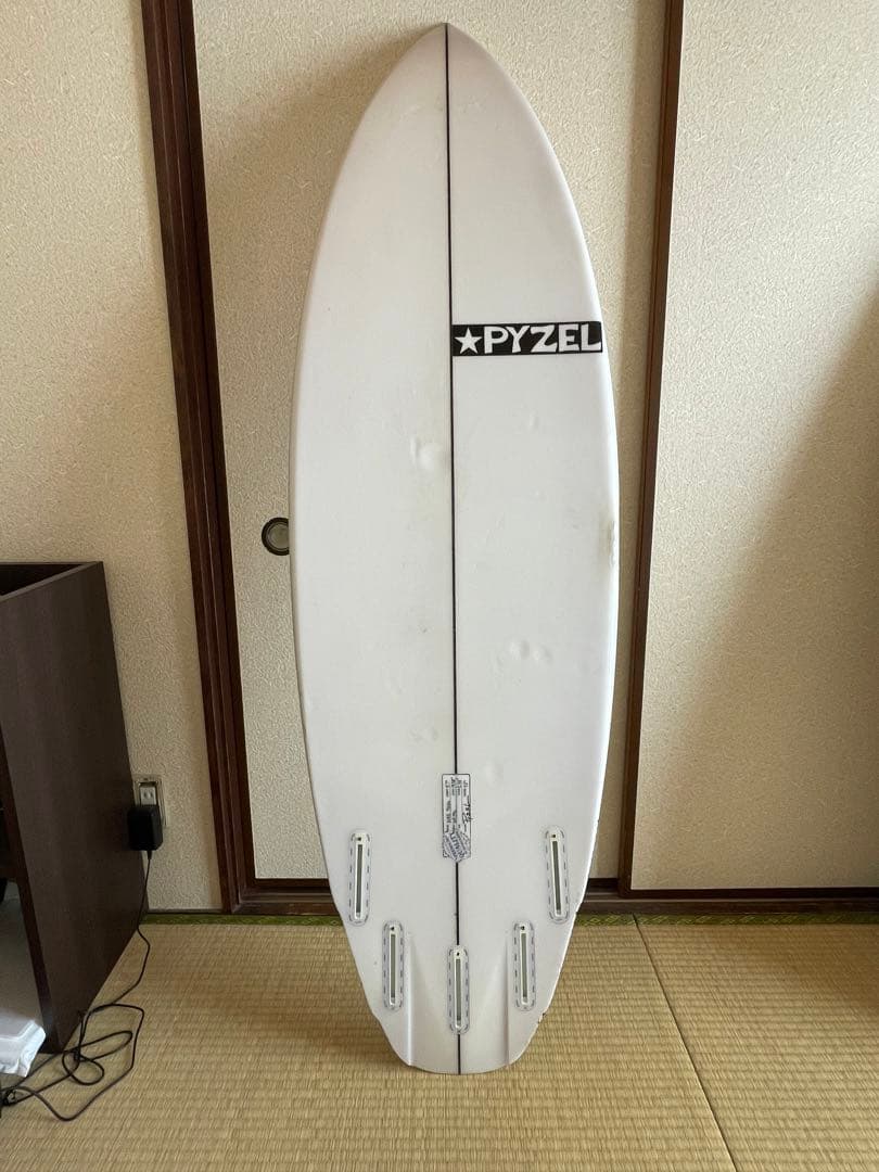 PYZEL SureThing サーフボード　ショート　5'7