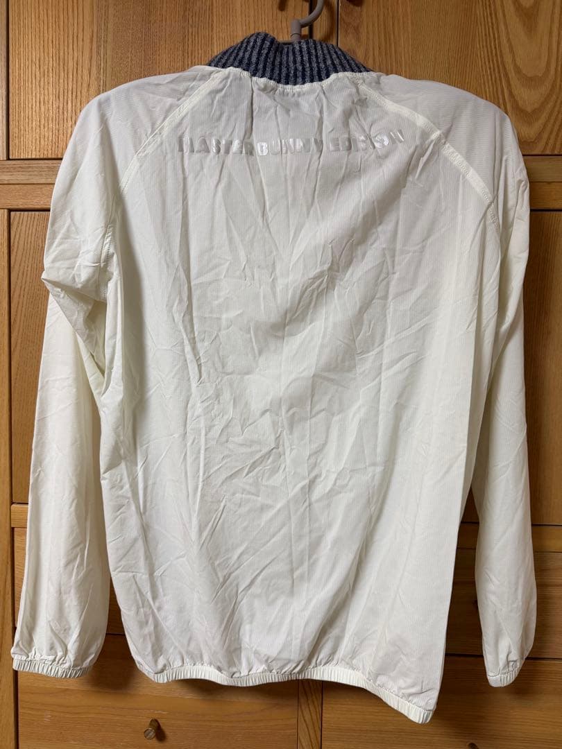 マスターバニーエディションゴルフナイロンジャンパー２枚重ね