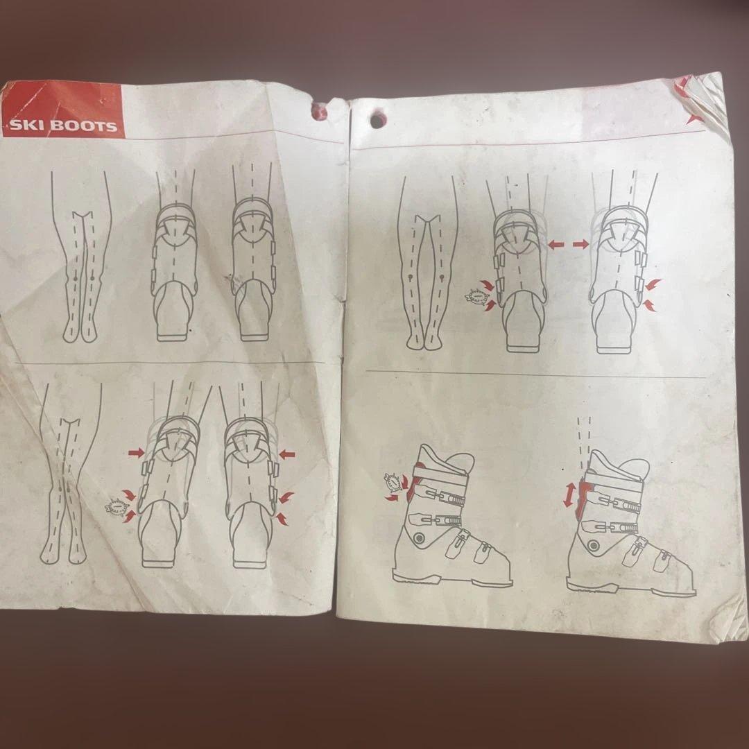 アトミック　スキー用ブーツ redster ＷＣ90 レディース　キッズ用