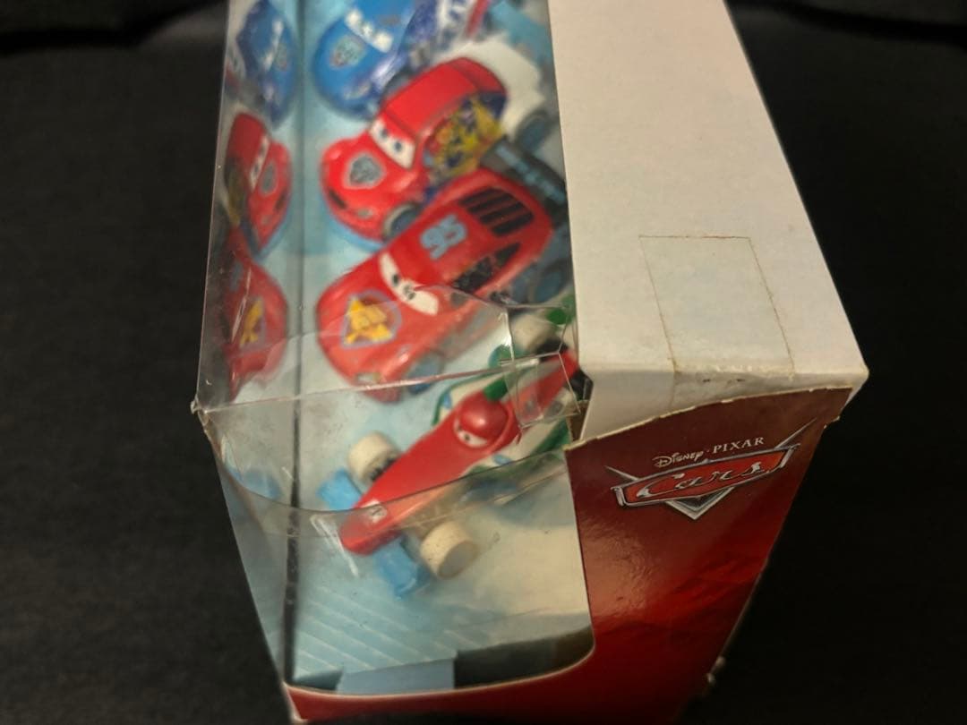 MOSCOW RACE 4-PACK 1個　カーズ　マテル　マックィーン　デ