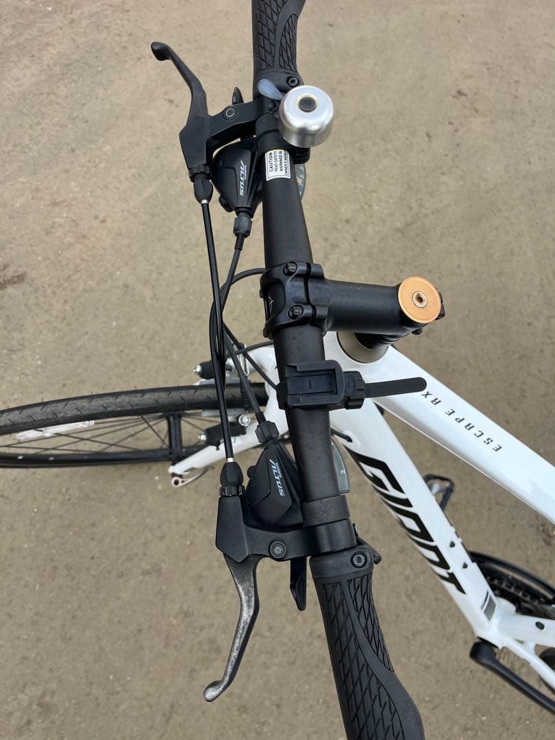 Giant Escape RX ホワイト クロスバイク　譲渡書あり送料無料