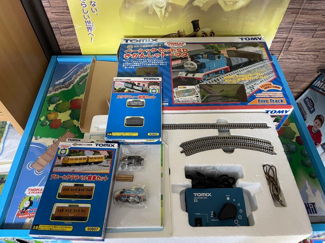 きかんしゃトーマス Nゲージ ベーシック アニーとクララベル スクラフィーセット